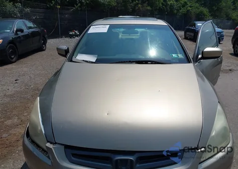 2003 Honda Accord 2.4 Ex z USA, uszkodzony, nr VIN JHMCM56653C073585